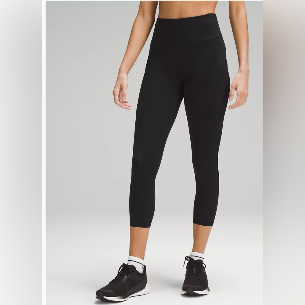 Lululemon Fast & Free High-Rise Crop 23" Pockets  Black Leggings
